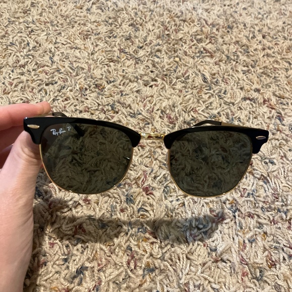 Ray-Ban Clubmaster Classic Polarized Sunglasses RB3016 w/Case & Cloth—$244!! - Picture 11 of 16